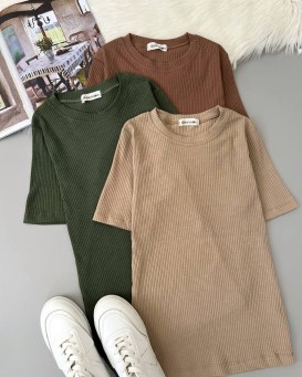 تیشرت کرکره ای 8 رنگ کد 4942