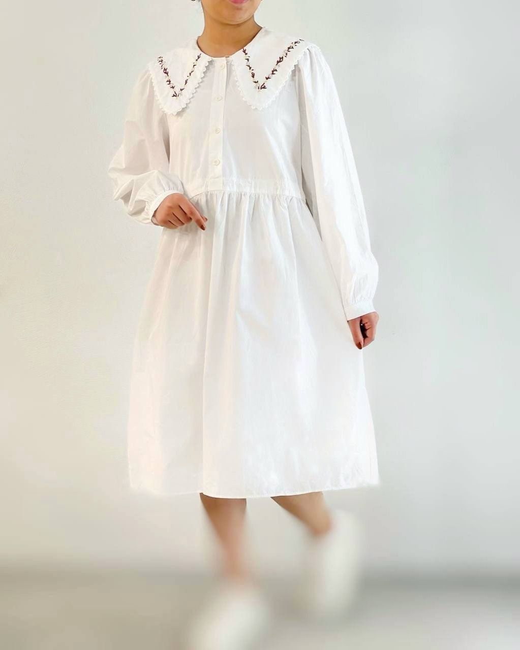پیراهن-کمر-چین-یقه-گلدوزی-کد-4550